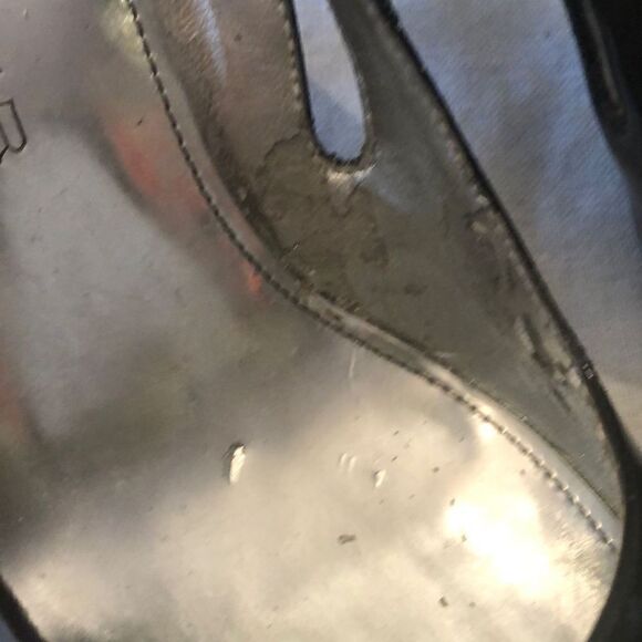 Mark Fisher Black patent leather pumps size 7.5. - Picture 11 of 12